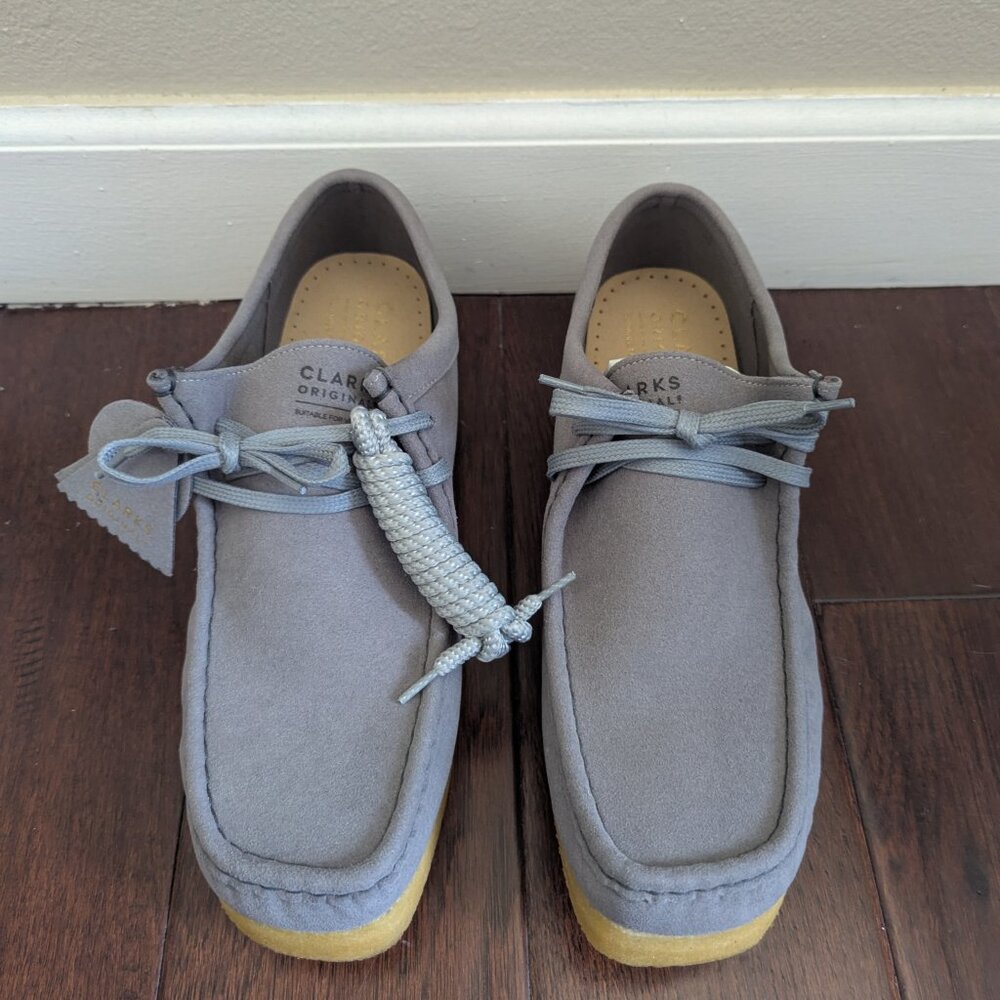 New Men's Classic Clarks Wallabees Vegan Suede Grey Hush Puppy Style Size 10.5